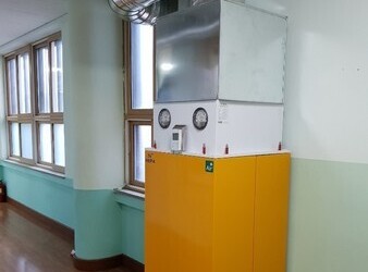 순천신흥중학교 교실