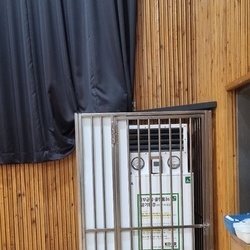 서울 신현중학교 체육관